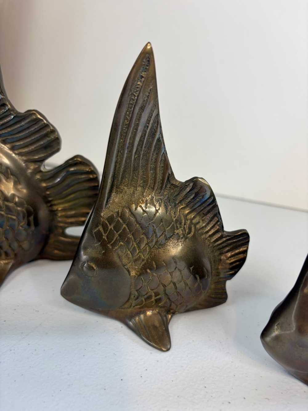 Vintage Brass Angel Fish Family Lot 1970s Home Decor Boho Bohemian Eclectic 70s - Picture 4 of 9